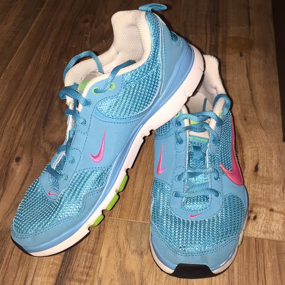 Shoes - Women’s Nike Flex Training Size 7.5 443836-463